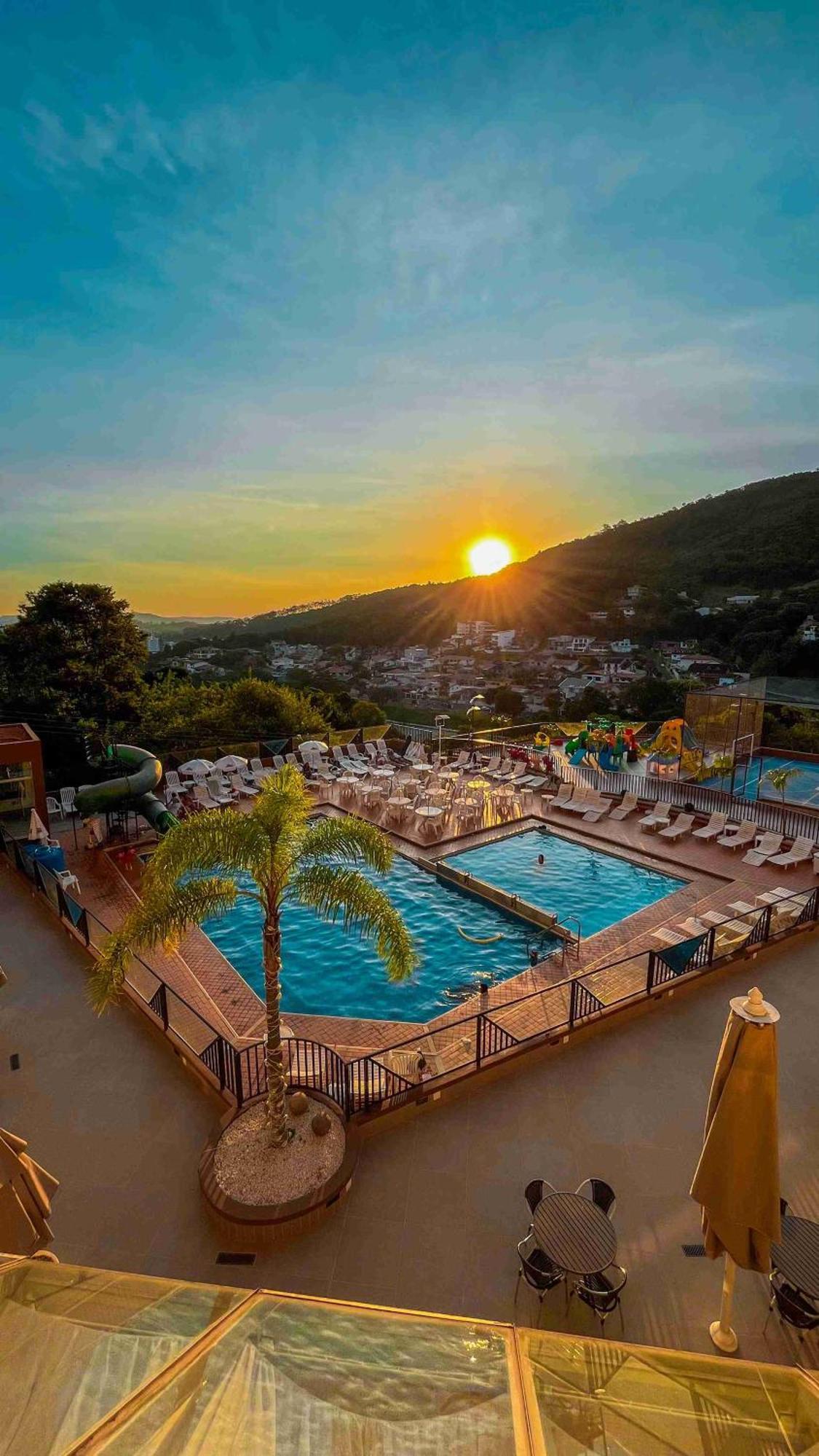 Hotel Zanon Águas de Lindóia Buitenkant foto