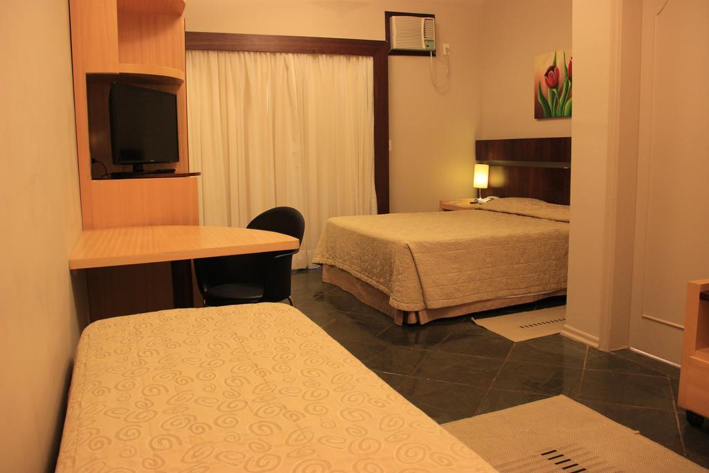 Hotel Zanon Águas de Lindóia Buitenkant foto